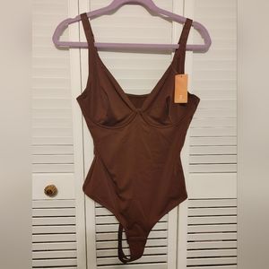 Feelin Girl NWT Underwired Thong Shapewear